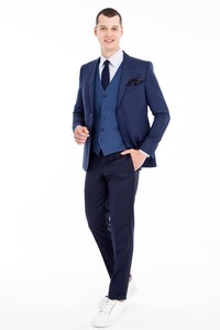 Erkek Giyim - Regular Fit Yelekli Kombinli Kuşgözü Takım Elbise