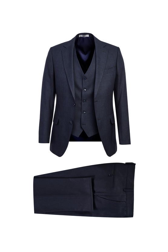 Erkek Giyim - Yelekli Kombinli Klasik Takım Elbise