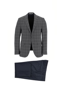 Erkek Giyim - Slim Fit Kombinli Yelekli Kareli Takım Elbise