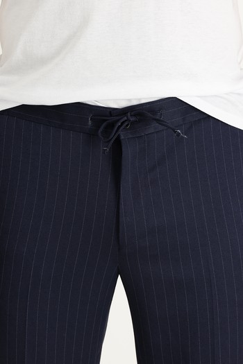Erkek Giyim - Süper Slim Fit Beli Lastikli İpli Çizgili Pantolon