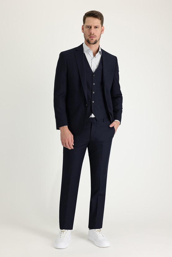 Erkek Giyim - Slim Fit Yelekli Klasik Takım Elbise