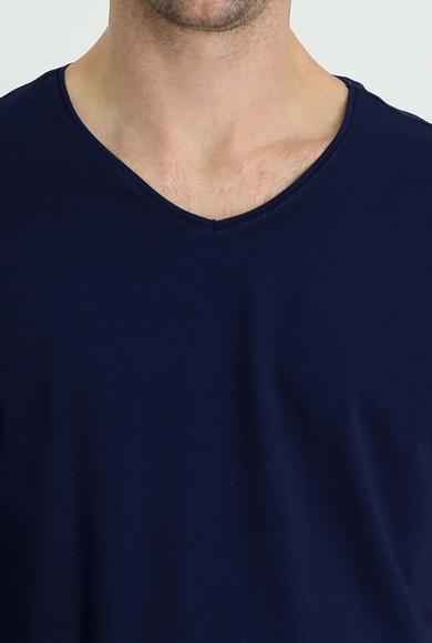 Erkek Giyim - ORTA LACİVERT L Beden V Yaka Regular Fit Nakışlı Süprem Tişört